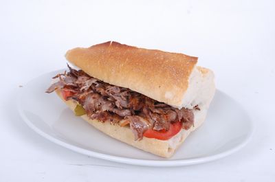 Yarım Ekmek Arası Et Döner