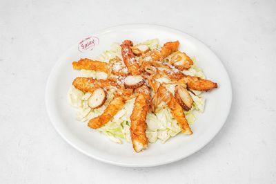 Çıtır Tavuklu Sezar Salata
