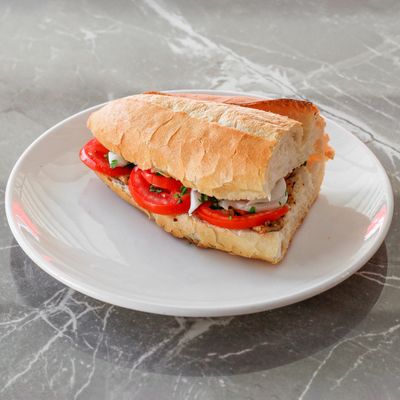 Yarım Ekmek Arası Tavuk Sac Kavurma