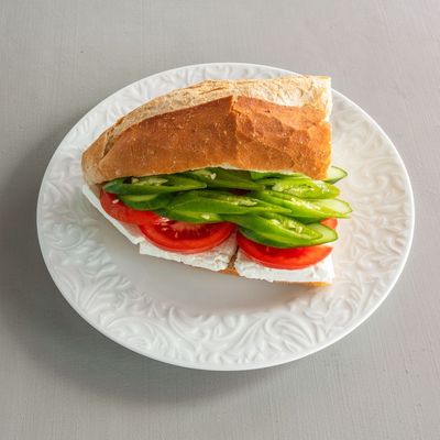 Beyaz Peynirli Sandviç