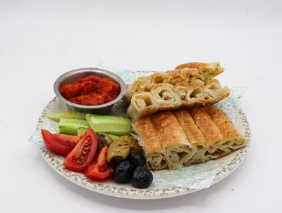 Patatesli Göçmen Börek