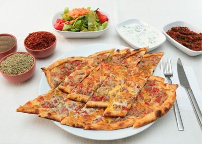 Karışık Pide