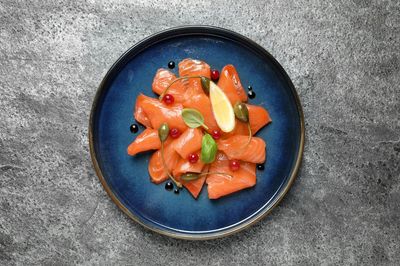 Sake Sashimi (1 Adet)