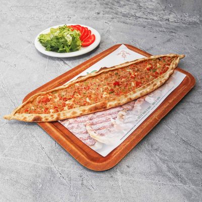 Kıymalı Pide