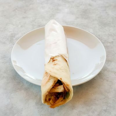 Medium Soslu Tavuk Döner Dürüm