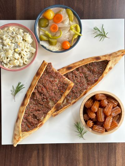 Lahmacun Pide Menü 1