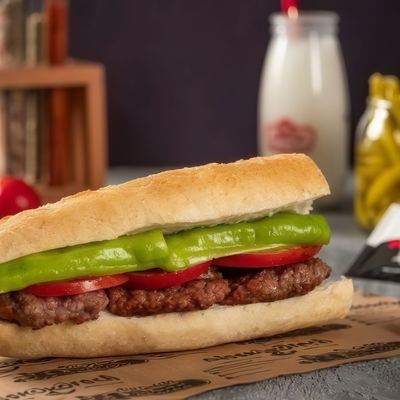 Yarım Ekmek Arası Izgara Köfte