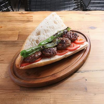 3/4 Ekmek Arası Izgara Köfte