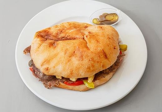 Tombik Ekmek Arası Et Döner