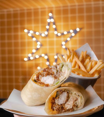 Coni Çıtır Spicy Acı Nashville Dürüm & Patates Kızartması