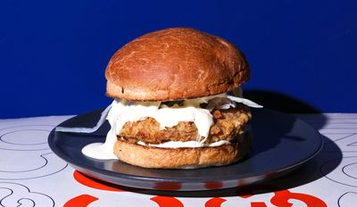 Coni Çıtır Trüf Burger