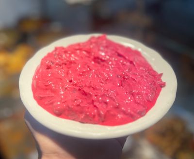 Yoğurtlu Kırmızı Pancar Salatası