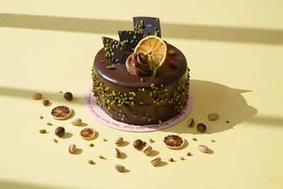 Fıstık Çikolatalı Pasta (4-6 Kişilik)