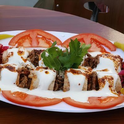 Yoğurtlu Et Tantuni