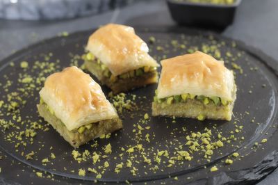 Fıstıklı Baklava (1 kg.)
