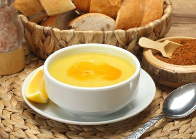 Özel Tereyağlı Mercimek Çorbası