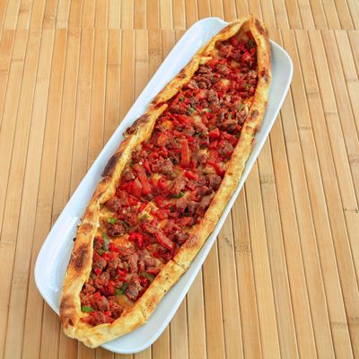 Kuşbaşılı Pide