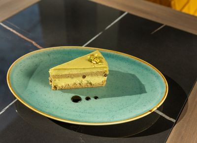 Dubai Çikolatalı Pasta (Dilim)