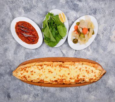 Kaşarlı Pide