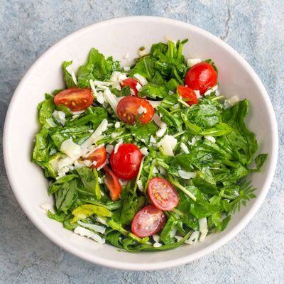 Beyaz Peynirli Roka Salatası