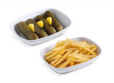 Patates Kızartması ve Kornişon Turşu