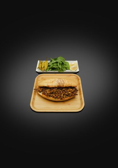 Double Ekmek Arası Et Tantuni