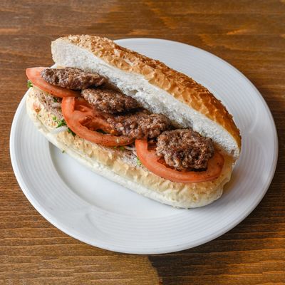 Tam Ekmek Arası Köfte