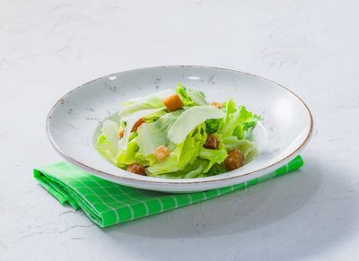 Sezar Salata