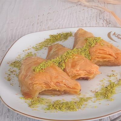 Fıstıklı Şöbiyet (Dilim)