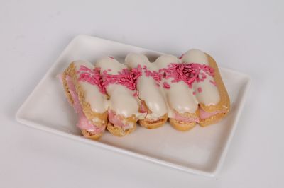 Çilekli Ekler (500 gr.)