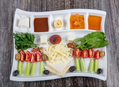 Simit Kahvaltı Tabağı