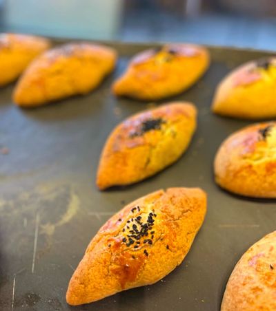 Glütensiz Peynirli Karabuğdaylı Poğaça