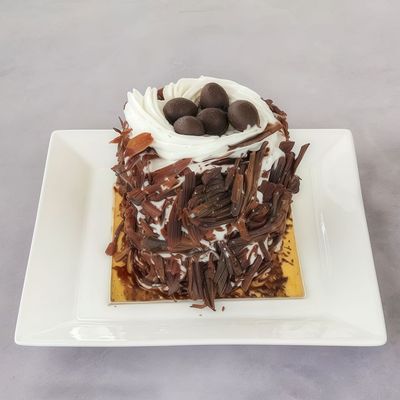 Fıstıklı Çikolatalı Pasta (Adet)