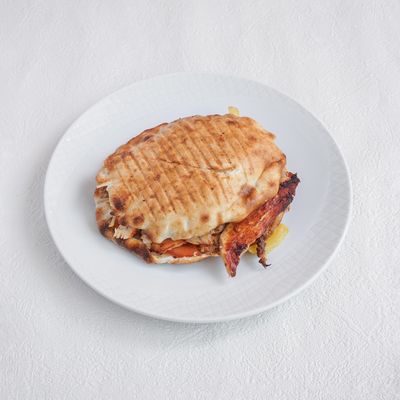 Tombik Ekmek Arası Tavuk Döner (80 gr.)