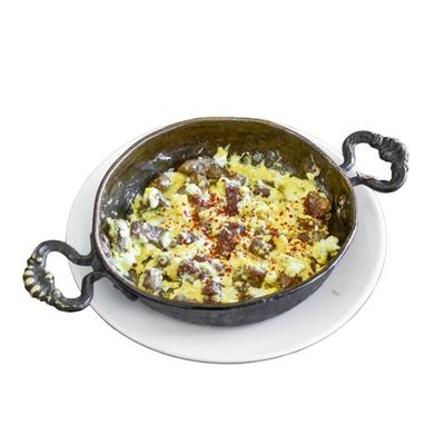 Sahanda Kavurmalı Yumurta