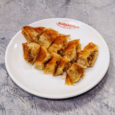 Kıymalı Kol Böreği