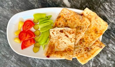 Sucuklu Kaşarlı Yumurtalı Gözleme