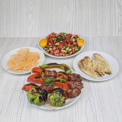 Domatesli Kebap