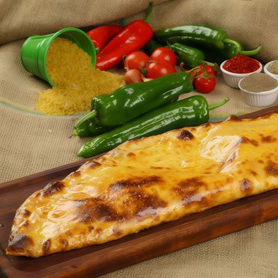 Peynirli Pide (Kapalı)