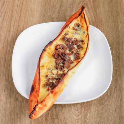 Kavurmalı Kaşarlı Kır Pidesi (Açık)