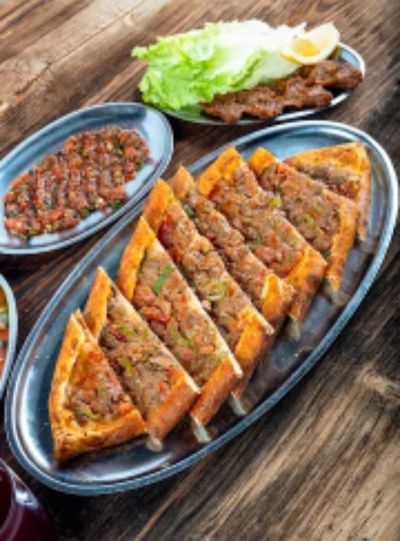 Kuşbaşılı Pide