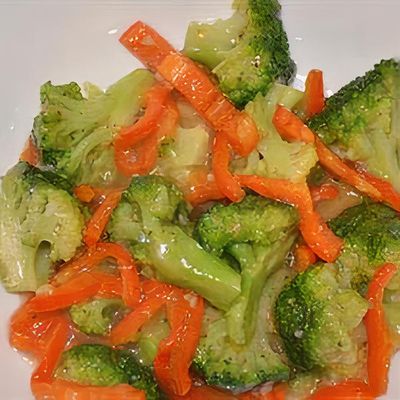 Sarımsak Soslu Brokoli