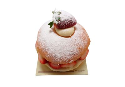 Çilekli Alman Pastası (Adet)