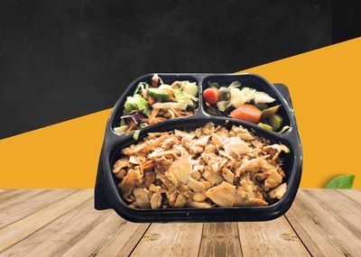Tereyağlı Nohutlu Tavuk Dönerli Pilav