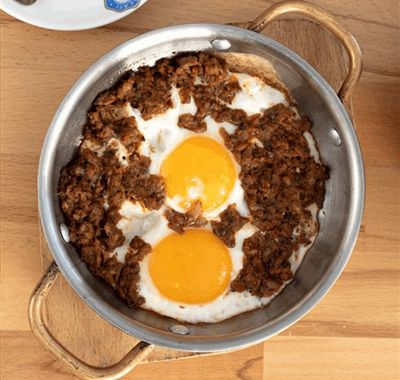 Kavurmalı Yumurta