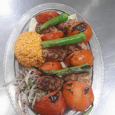 Domatesli Kebap