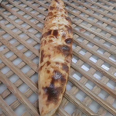 Sucuklu Yumurtalı Pide