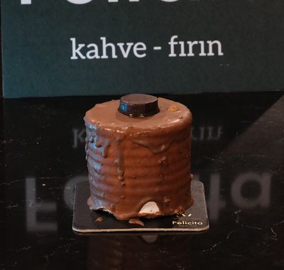 Muzlu & Çikolatalı Pasta