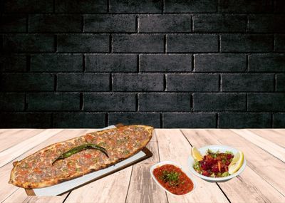 Kuşbaşılı Pide