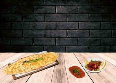 Kaşarlı Pide